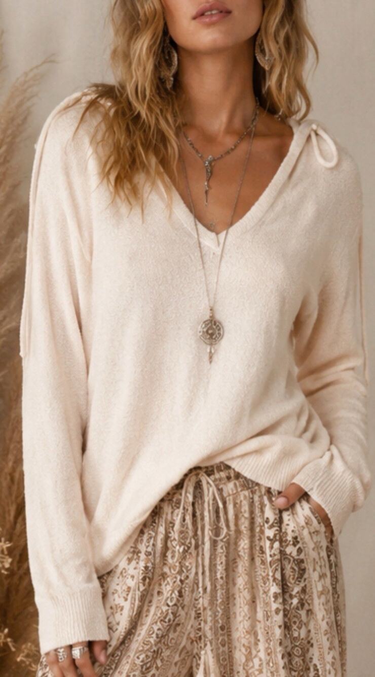 Rachel Zoe Hooded Sweater Women Medium Ivory Soft Knit V Neck Cozy Pullover Top